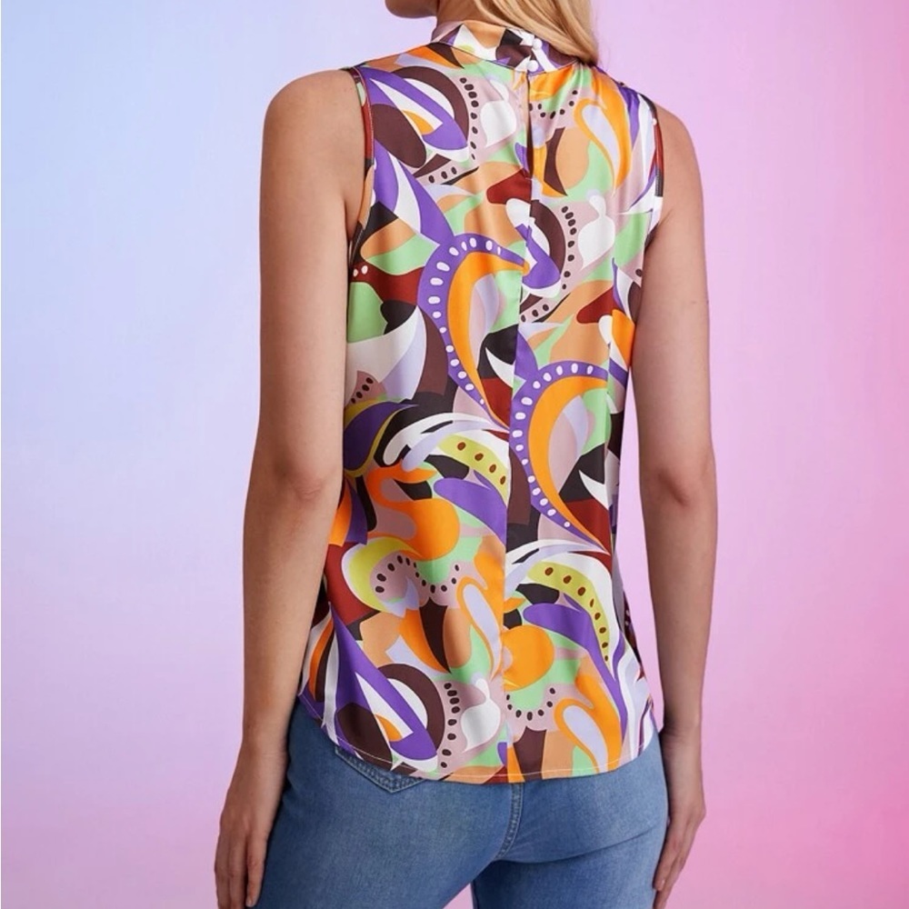 New ALLOVER print sleeveless top - Picture 4 of 5